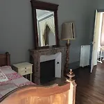 Chateau Le Breil