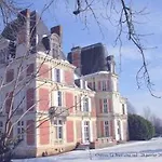 Chateau Le Breil 2*