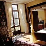 Chateau Le Breil 2* Coron