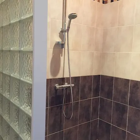 فندق مبيت وإفطار Chateau Le Breil 2*