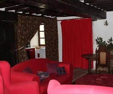 فندق مبيت وإفطار Chateau Le Breil 2*