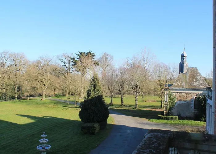 Bed & Breakfast Chateau Le Breil 2*