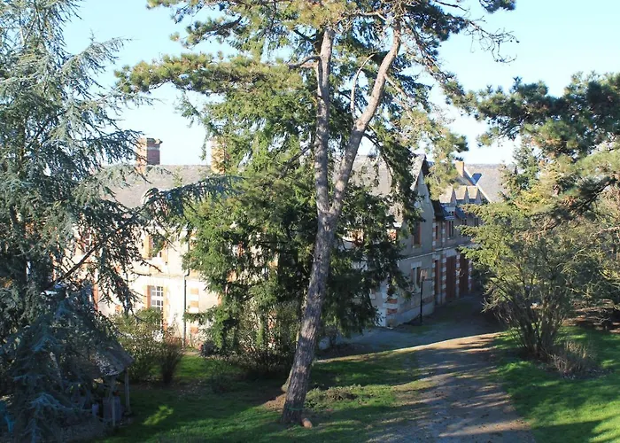 Bed & Breakfast Chateau Le Breil