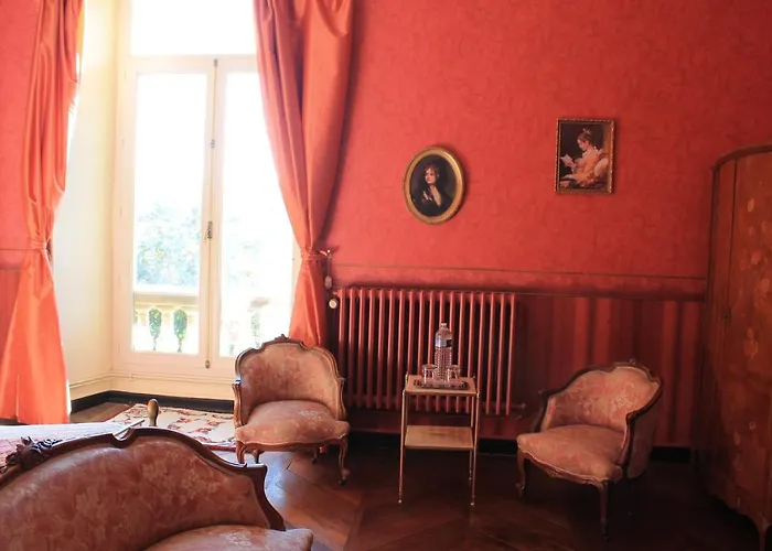 Bed & Breakfast Chateau Le Breil 2*