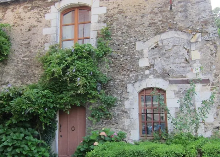 Chateau Le Breil 2* Coron